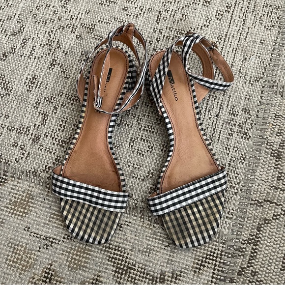 Gingham Sandals - Picture 2 of 4